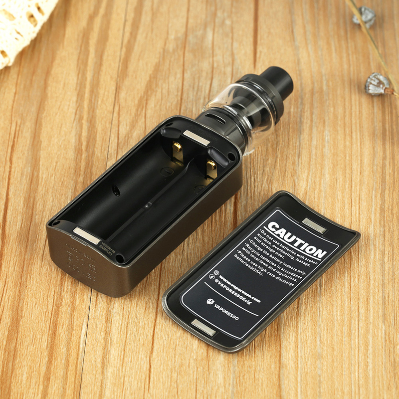 8ml Turbo Airflow System Box Mod Kits Podwójna bateria 18650 44x29x138.5mm